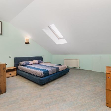 Classical Deribasivska 3-Bedrooms Apartment Odessa Eksteriør billede