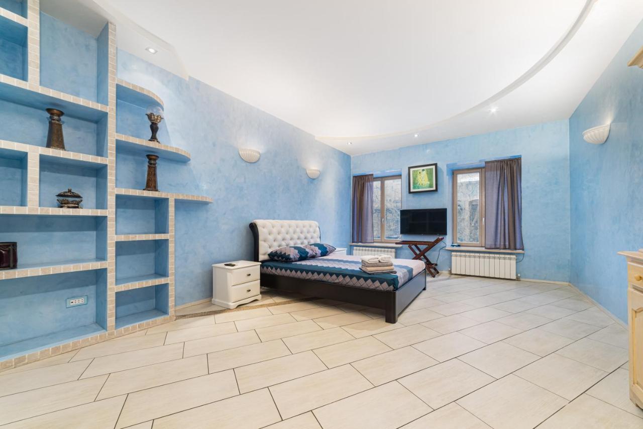 Classical Deribasivska 3-Bedrooms Apartment Odessa Eksteriør billede